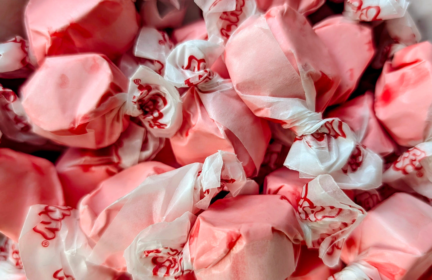 Strawberry Salt Water Taffy – 1.5 lb Bag
